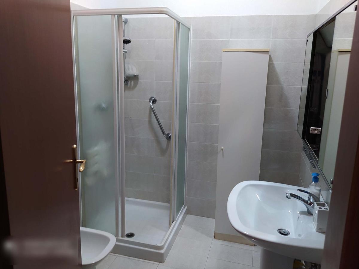 Stanza Con Bagno Ed Accesso Privati Ξενοδοχείο Τεργέστη Εξωτερικό φωτογραφία
